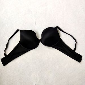 Ashley Graham black bra 40DDD